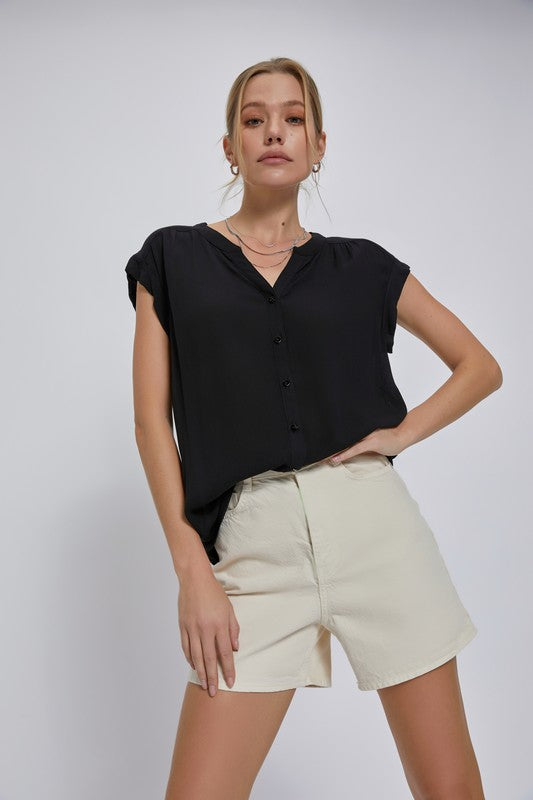 SUZIE BUTTON FRONT TOP