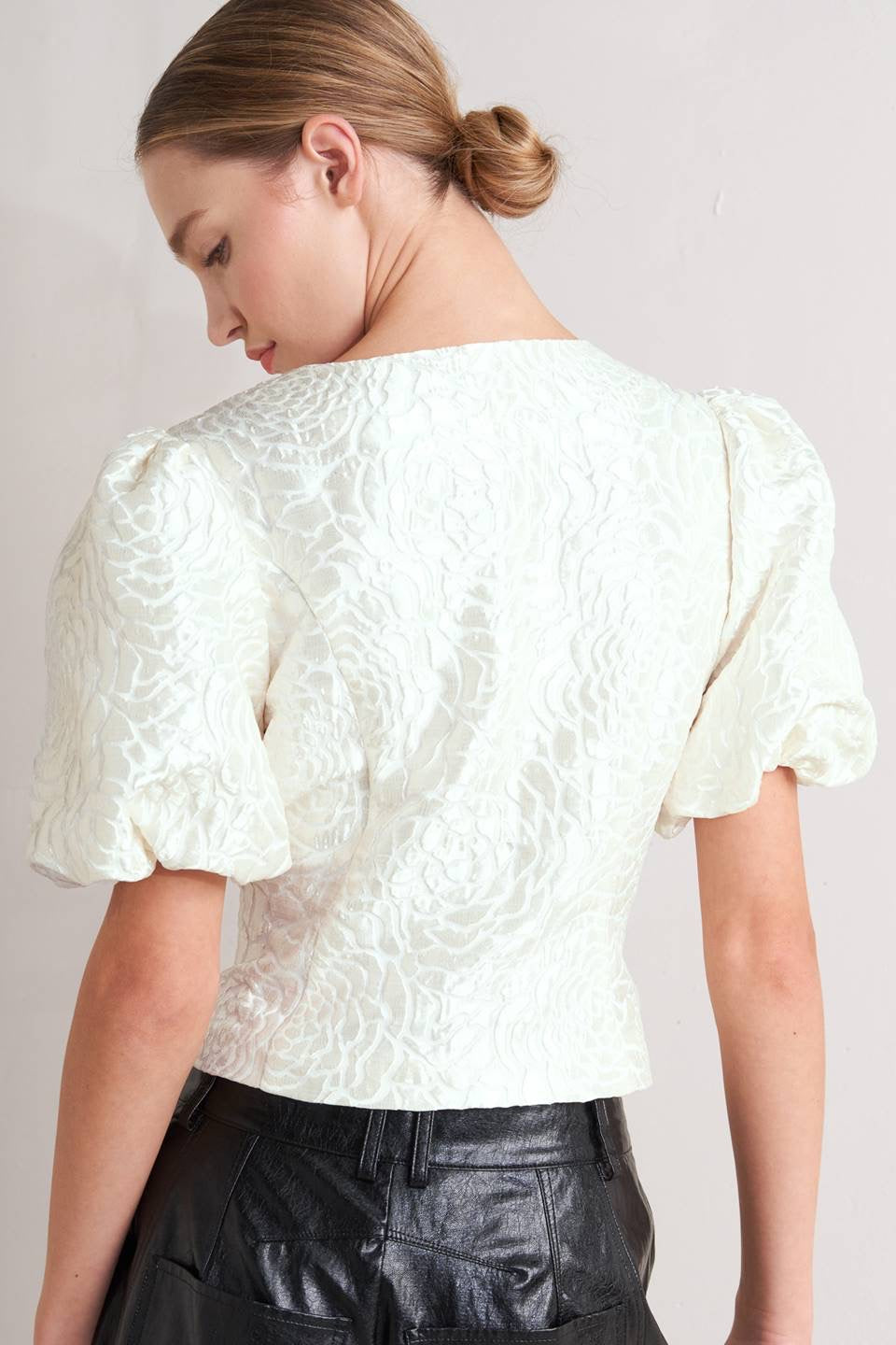 TEGAN TOP