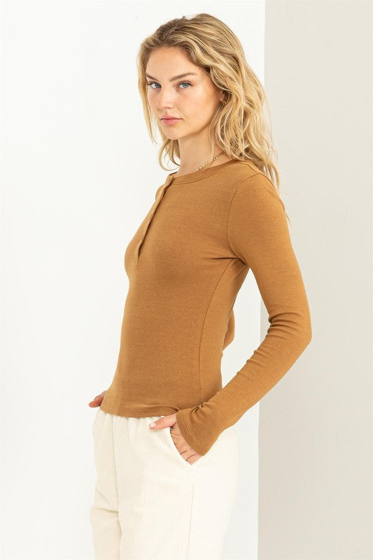 ALLIE HENLEY TOP