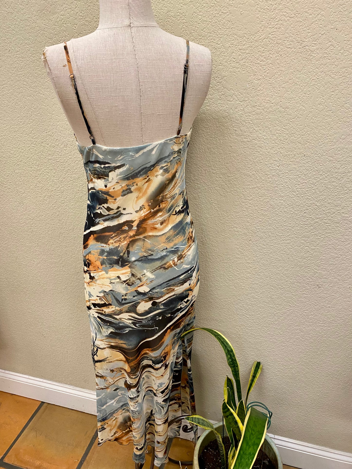 ROCHELLE MIDI DRESS