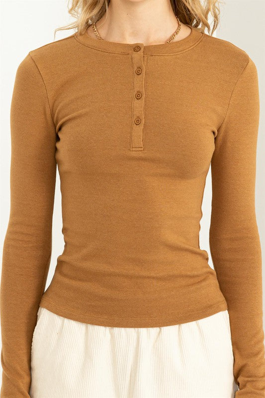 ALLIE HENLEY TOP