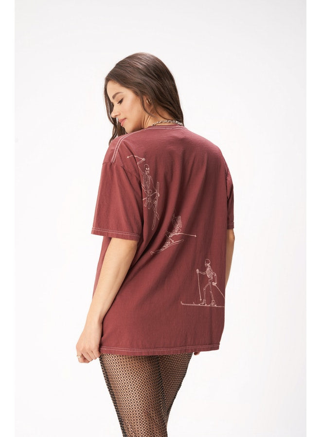 'SKELETON SKIERS' TEE