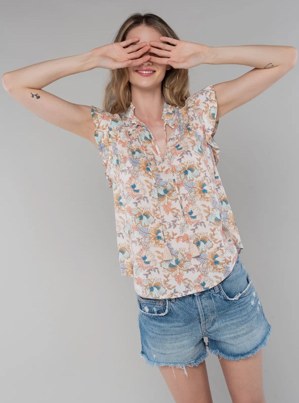 LORA TOP