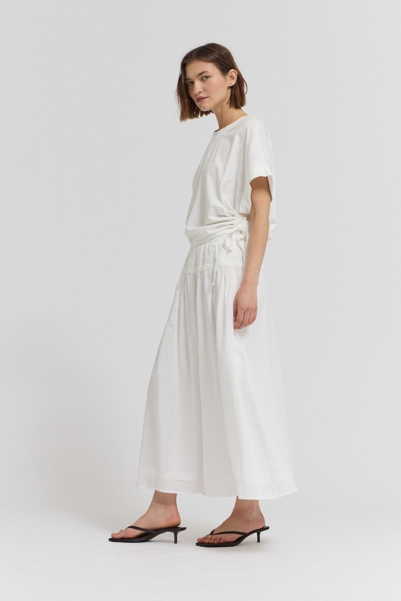 JULIET SIDE SCRUNCH TEE