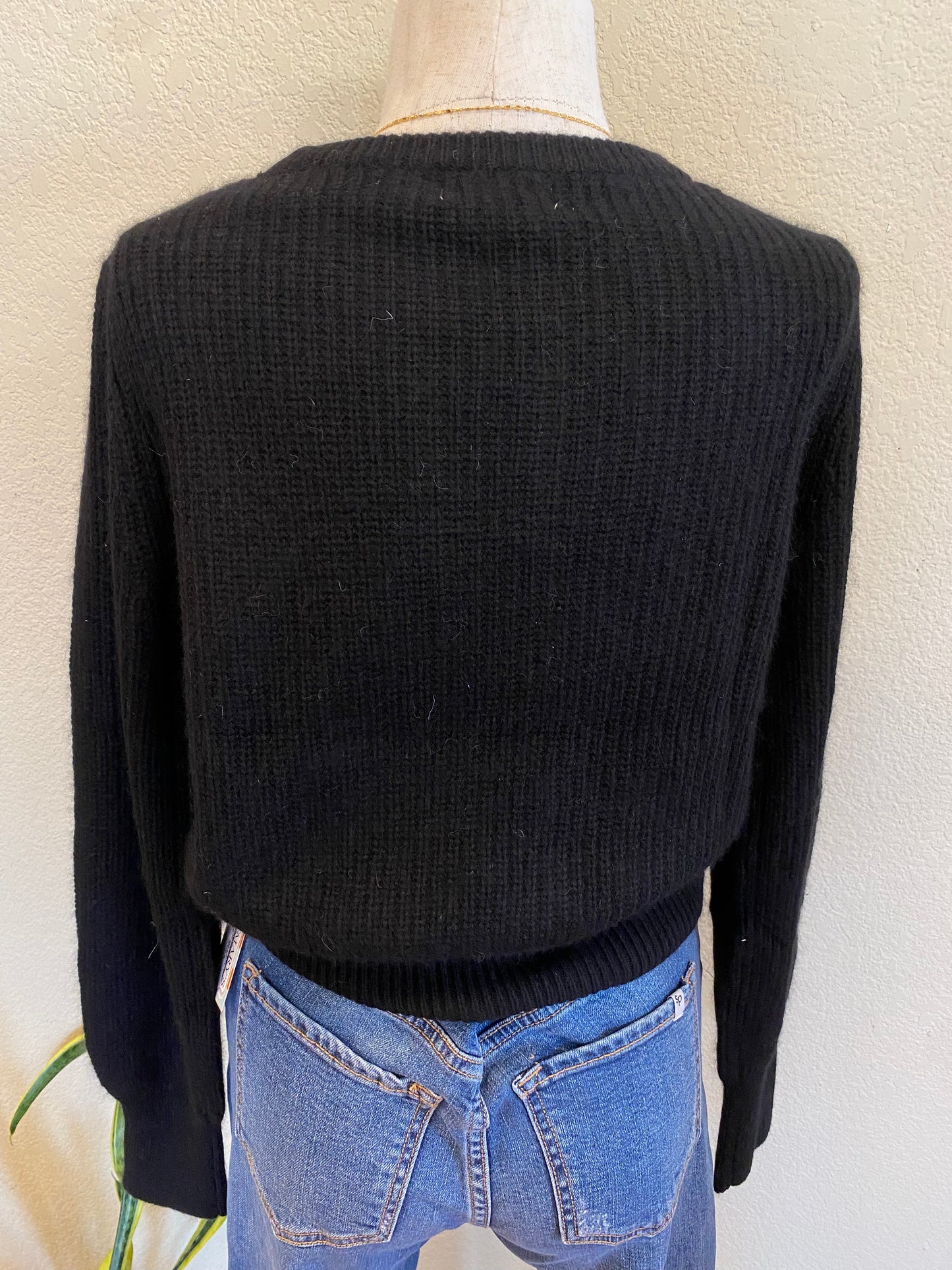 RHEA SWEATER