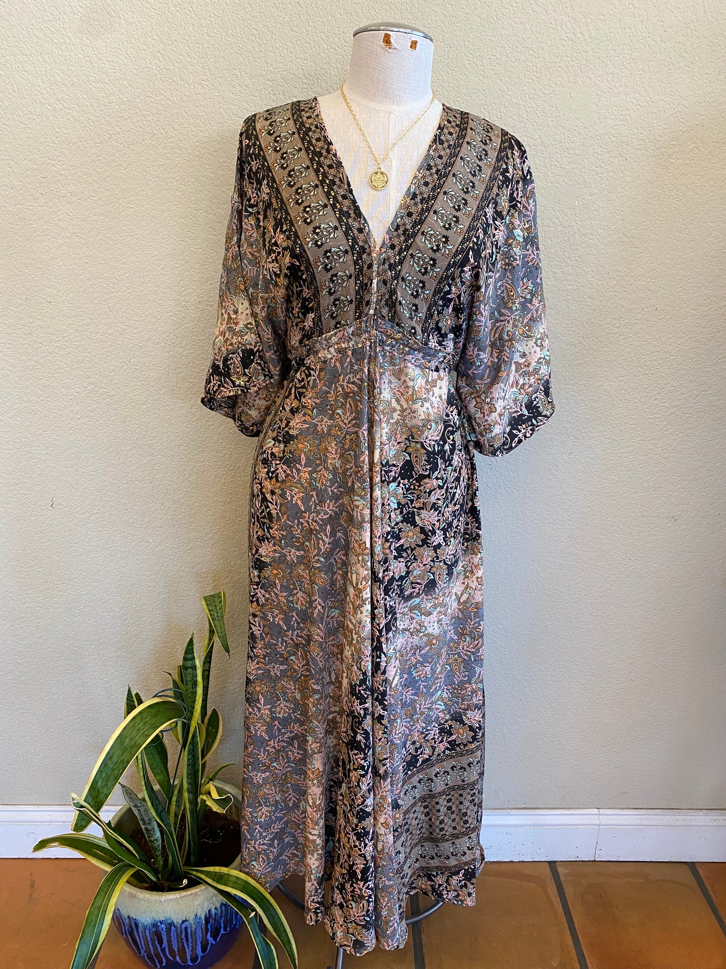 FELICITY MIDI DRESS