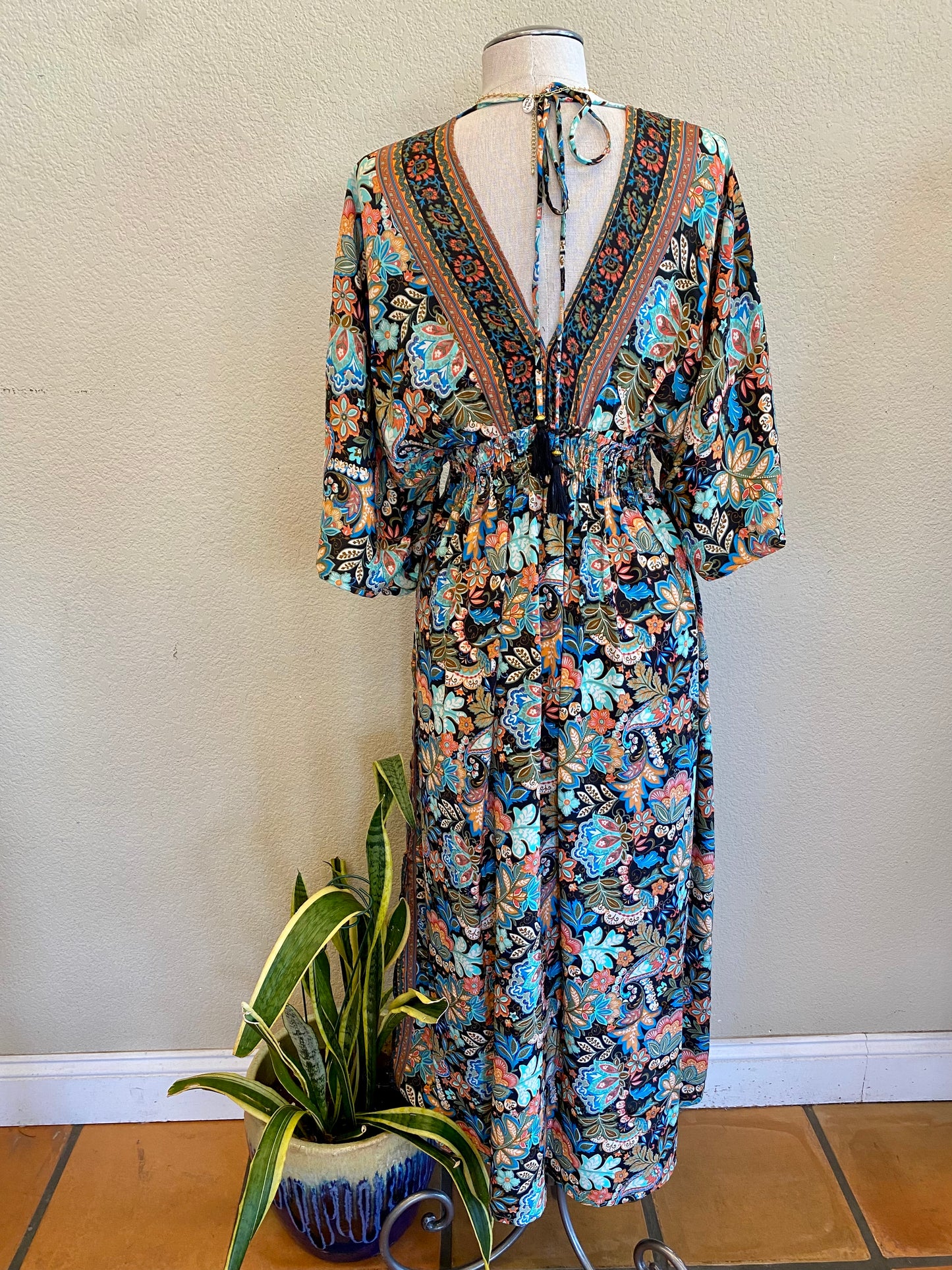 FREYA MIDI DRESS