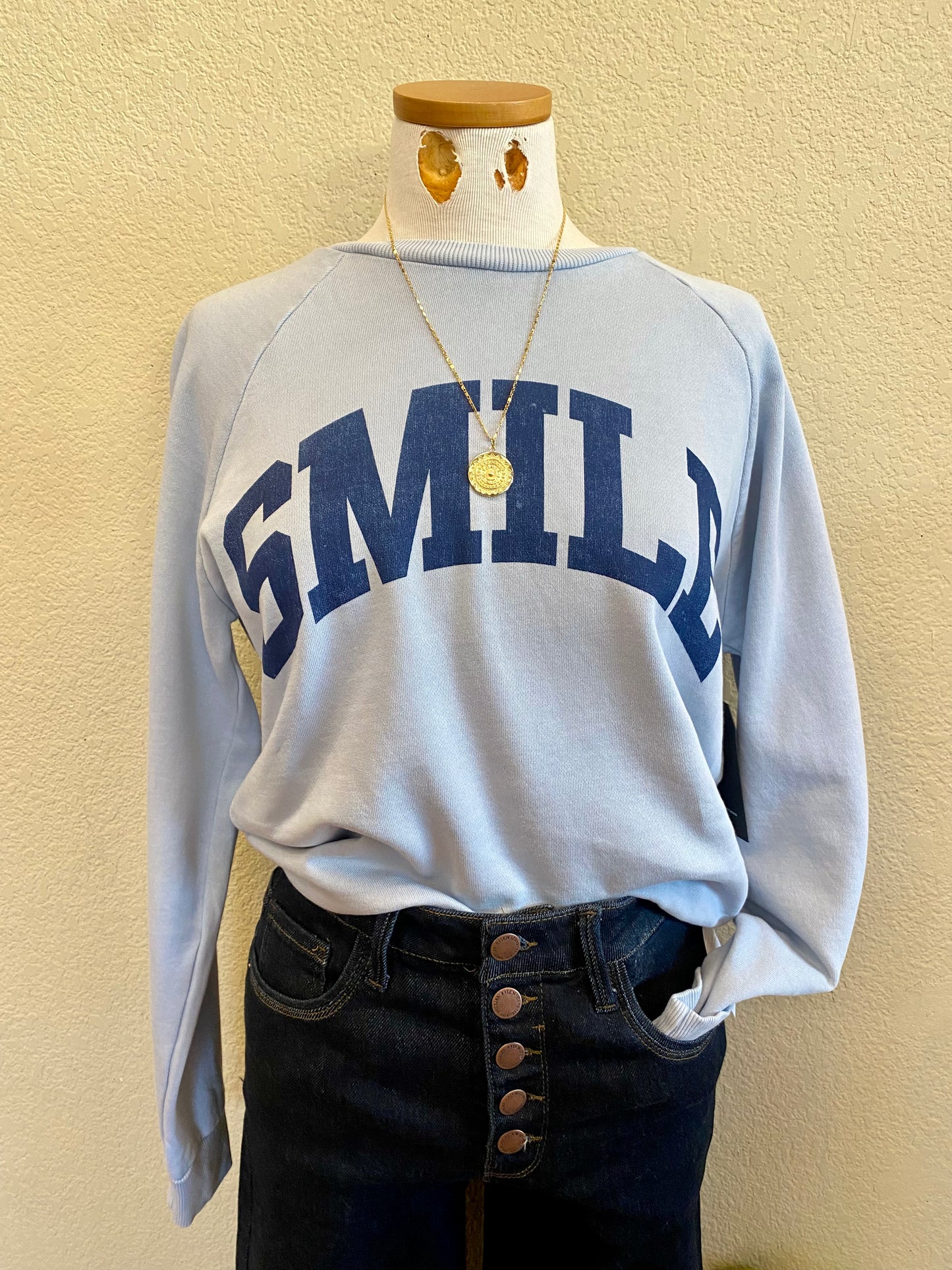 'SMILE' SWEATSHIRT