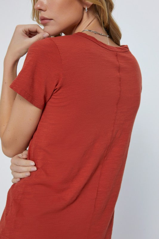 BASIC GARMENT DYED TEE