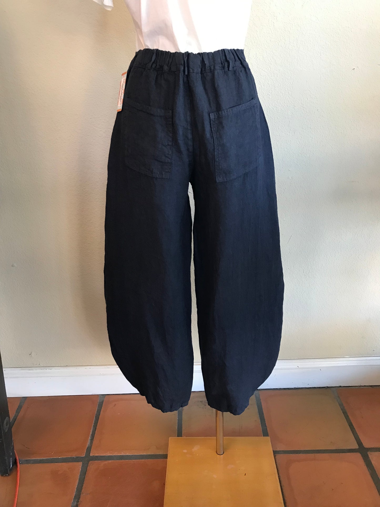 CARMEN LINEN BARREL PANTS