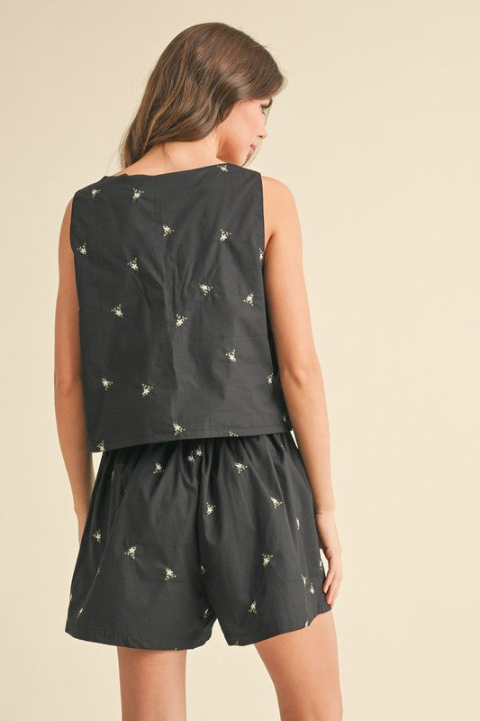 AUDRA EMBROIDERED SET