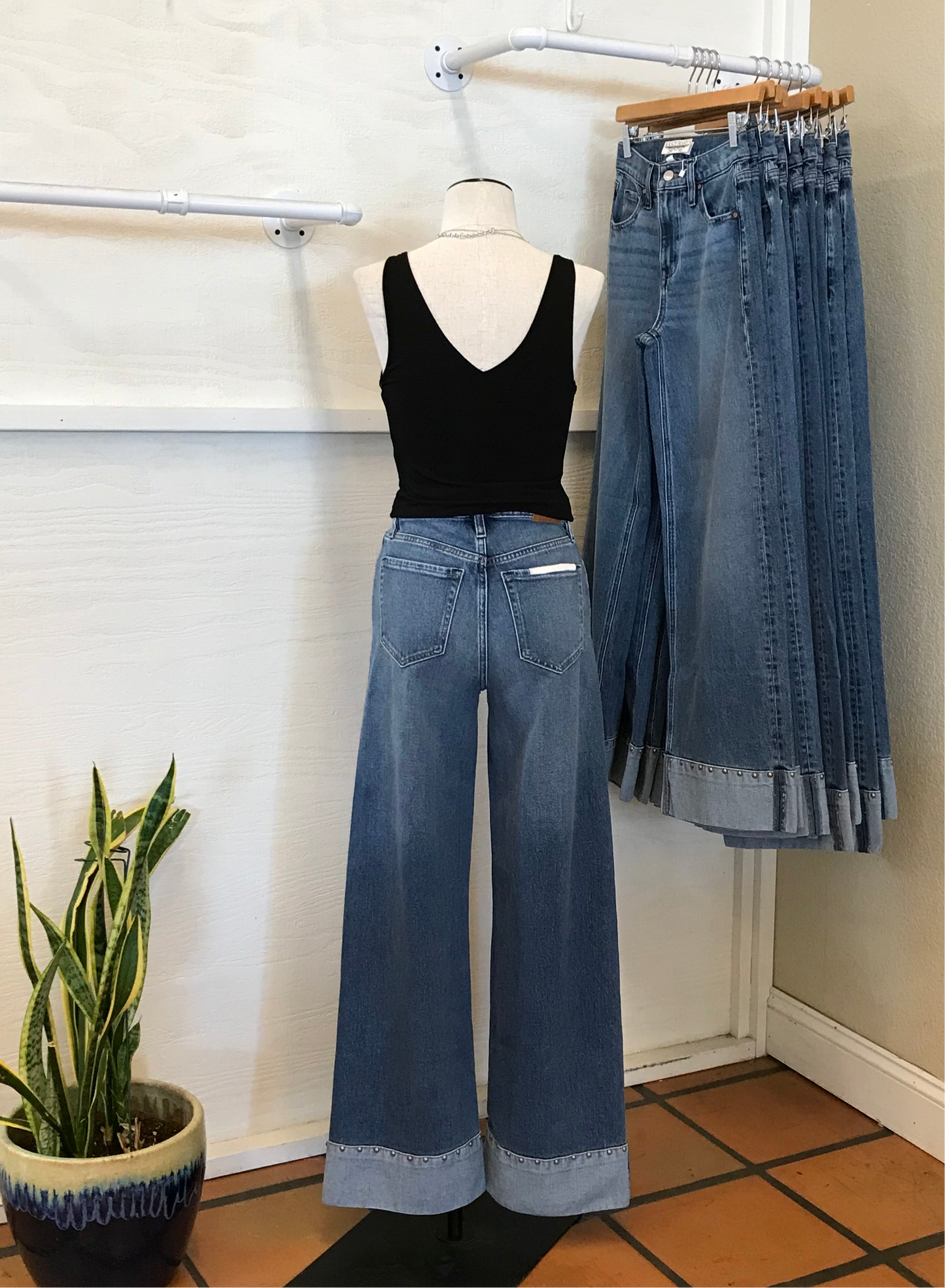PARKER DENIM WITH STUDS