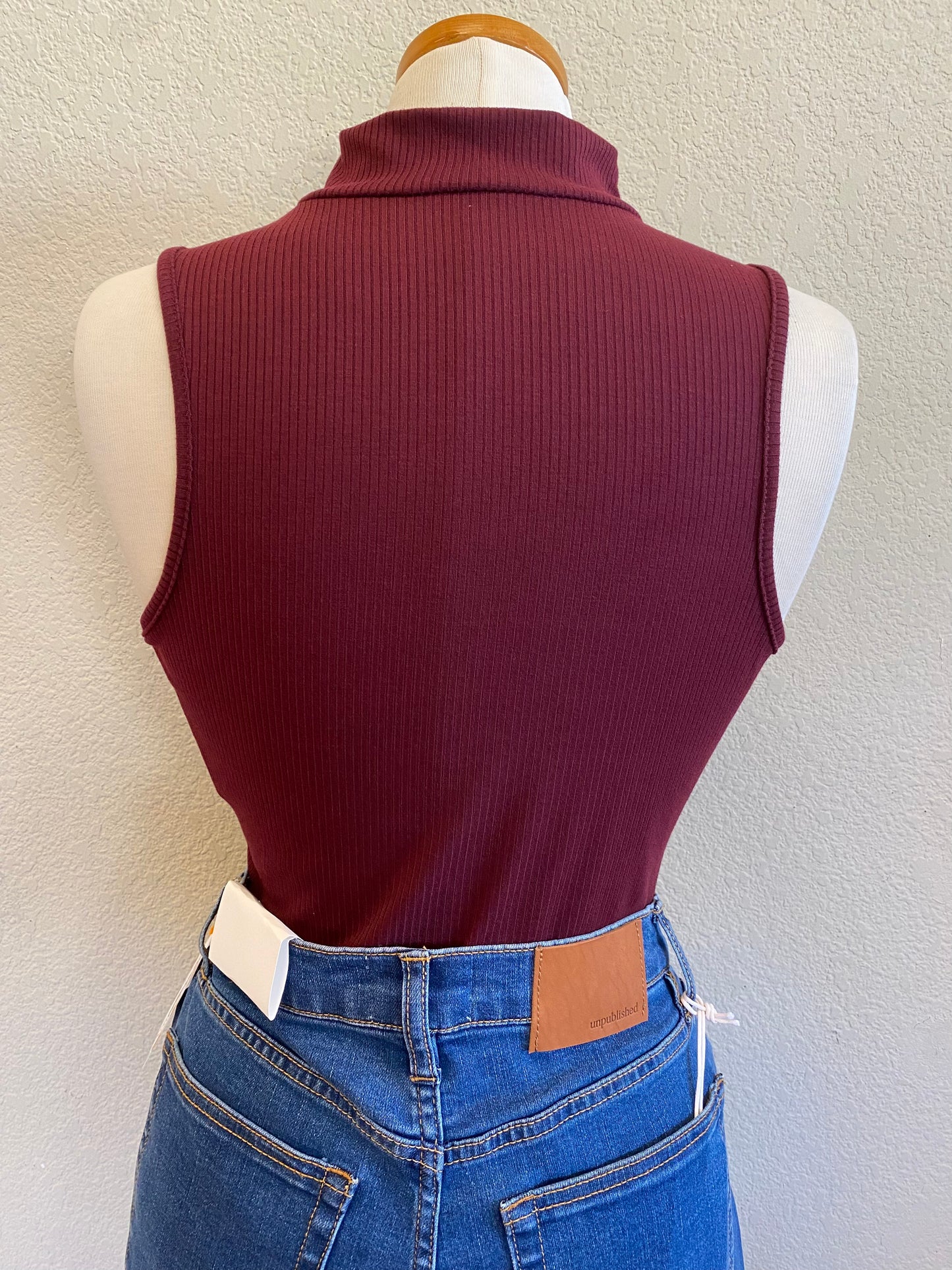 MOCK NECK BODYSUIT