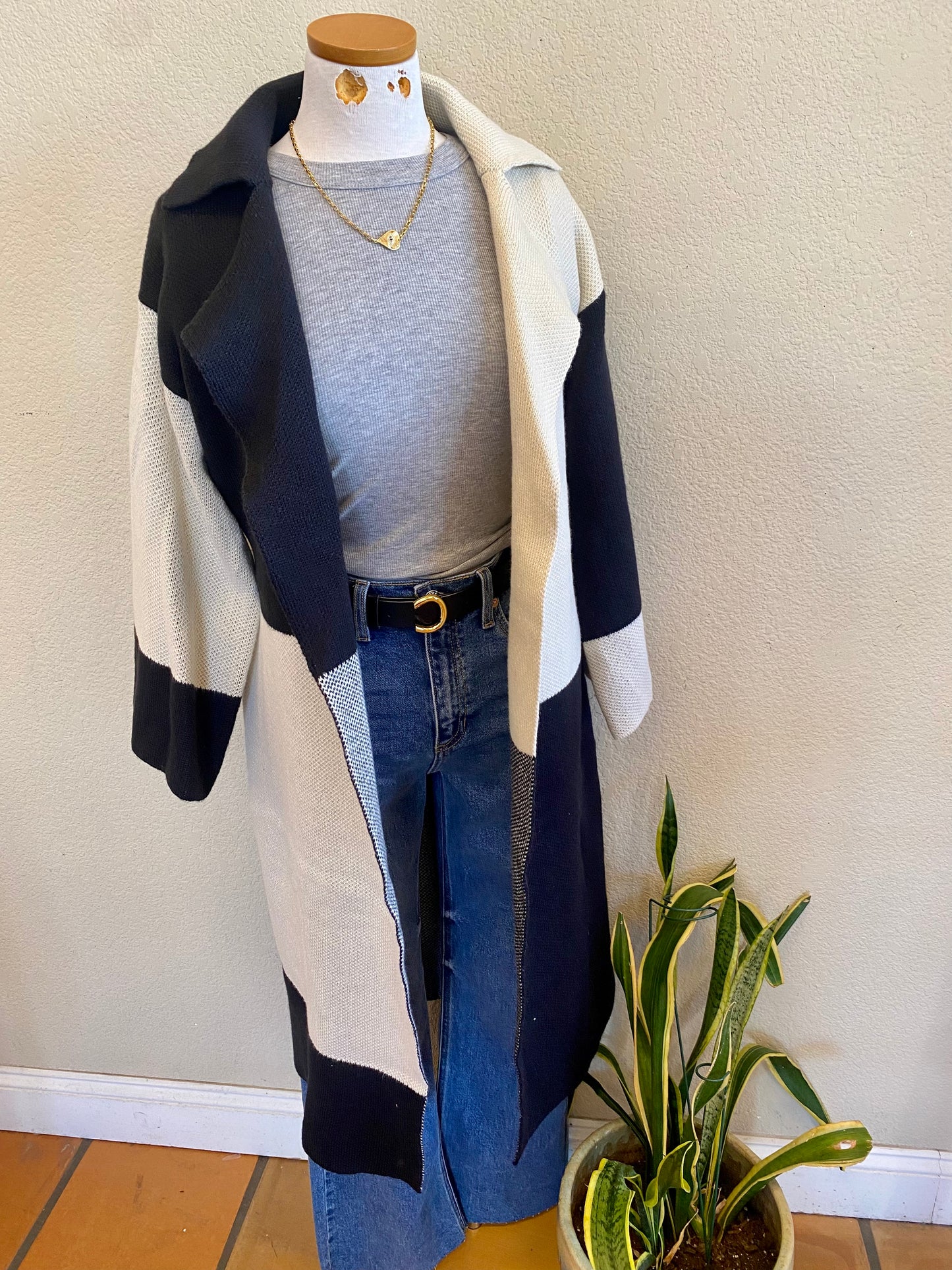 LISA COLORBLOCK SWEATER