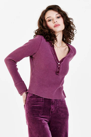 IRIS LONG SLEEVE TOP
