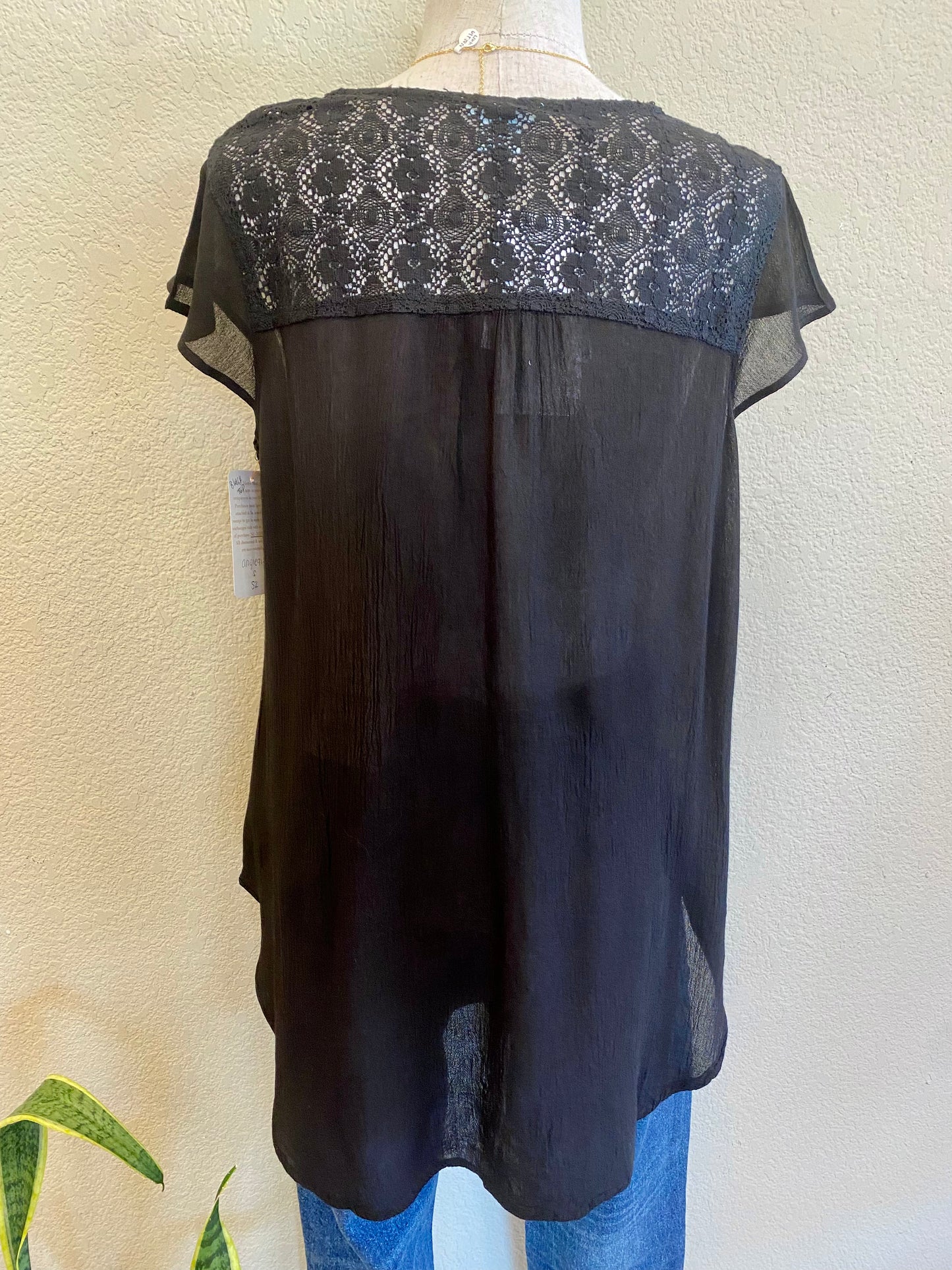 URSULA TOP