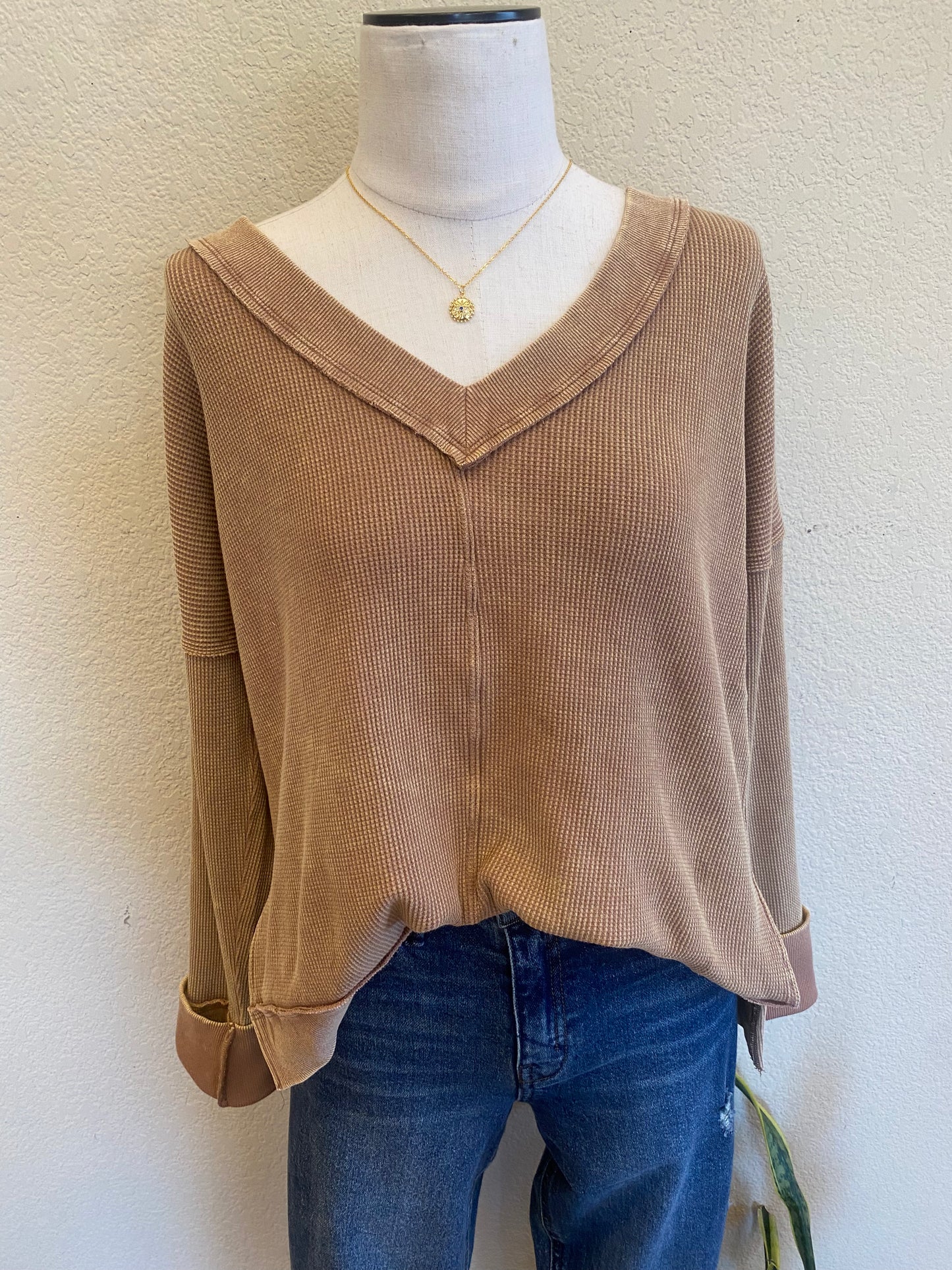 AVA THERMAL TOP