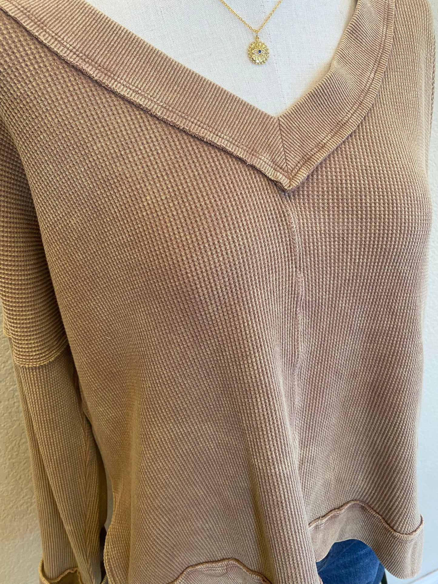 AVA THERMAL TOP
