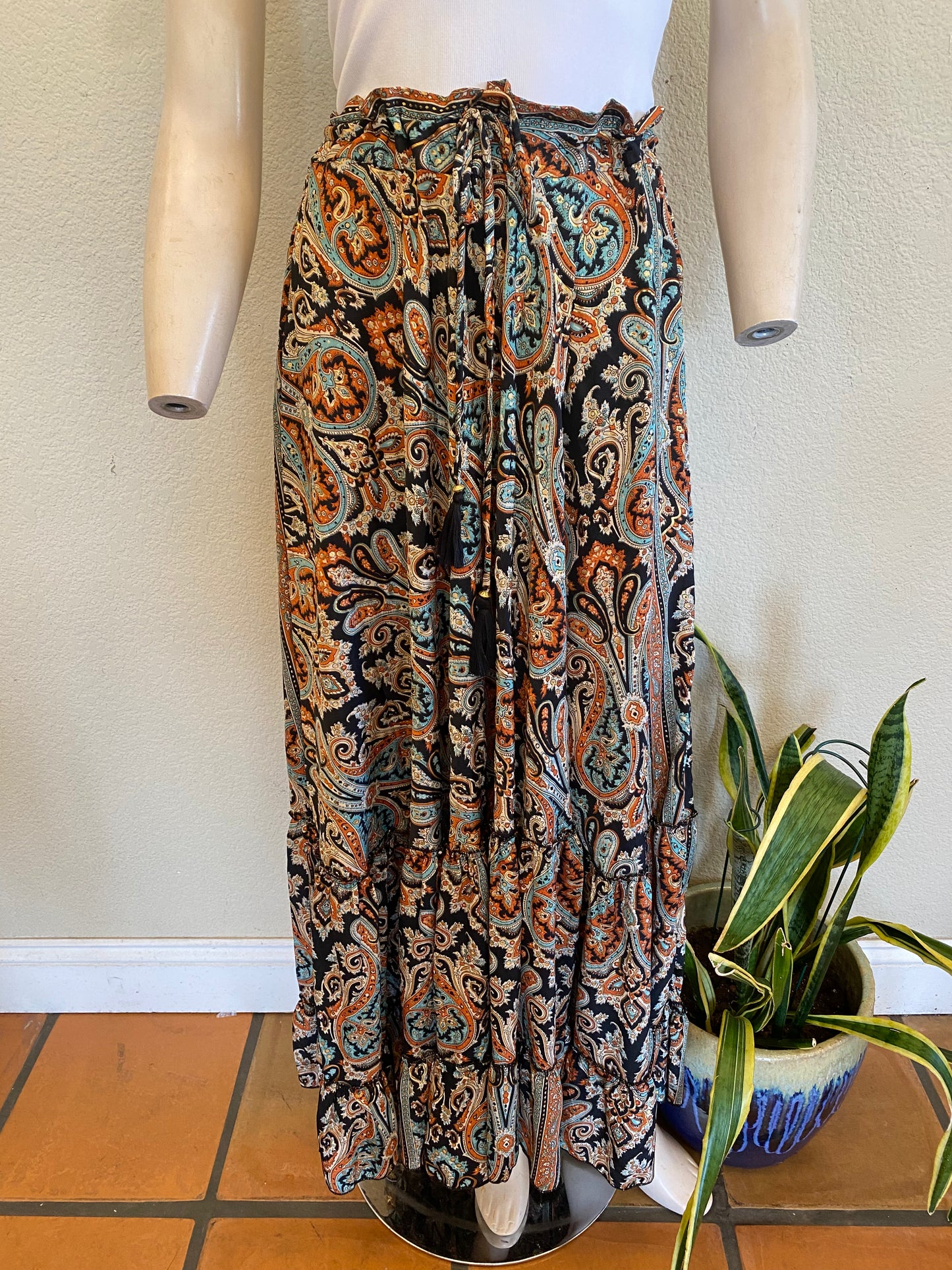 SAMAIRA MAXI SKIRT