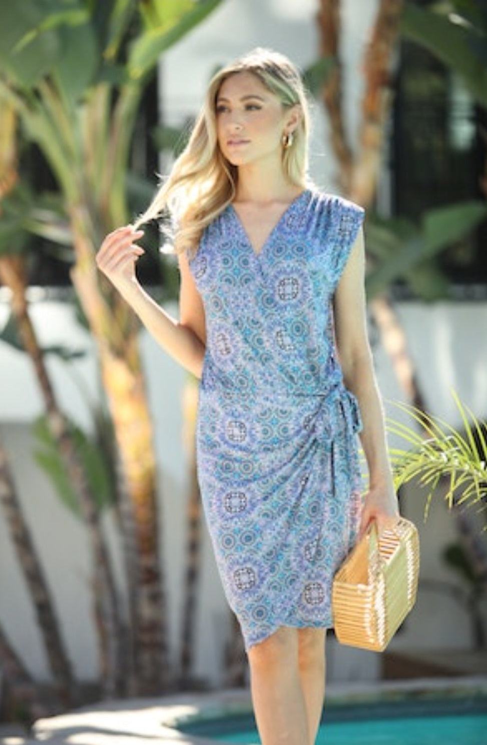 KATE SLEEVELESS DRESS
