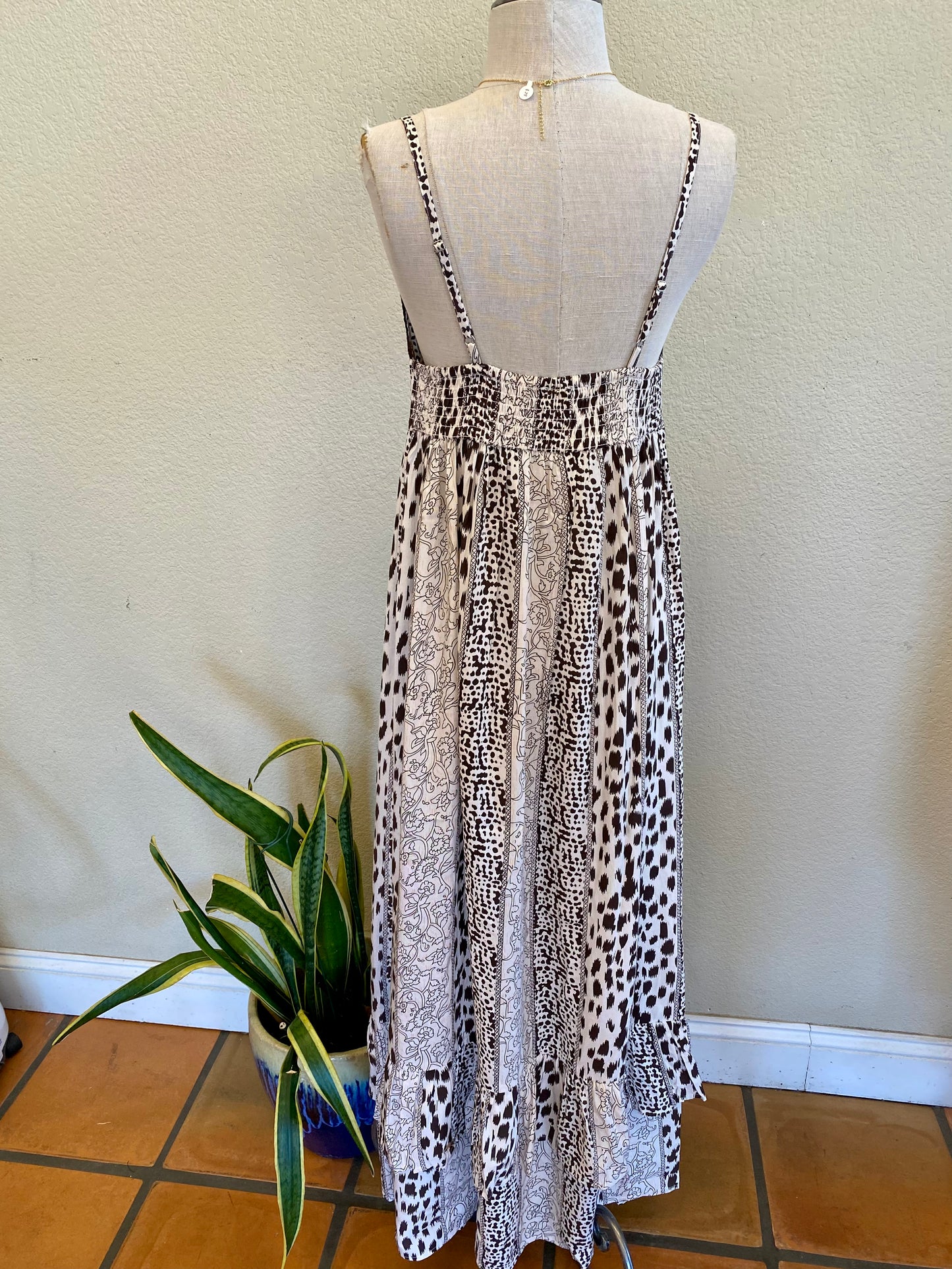 VANESSA MAXI DRESS