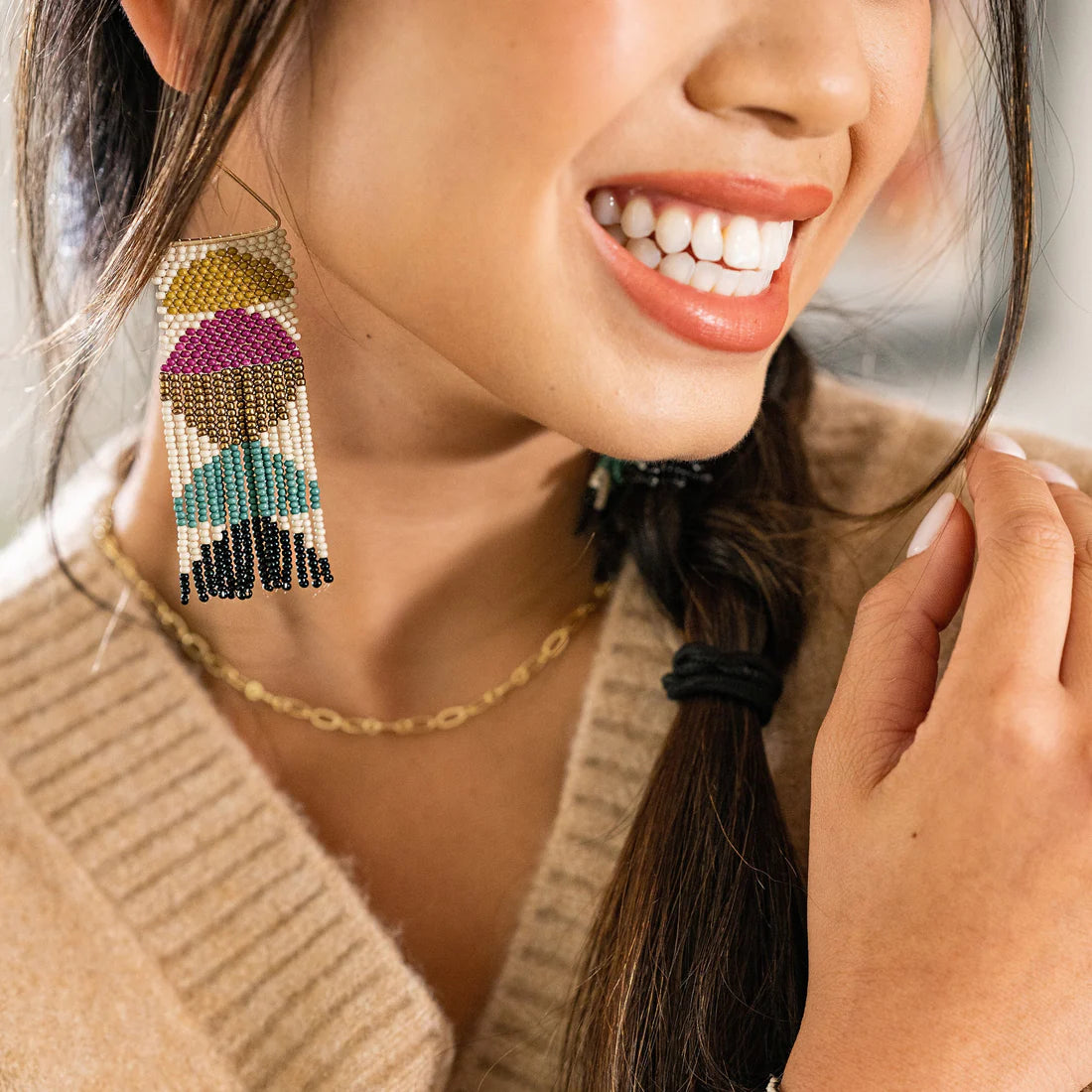 GLORIA HALF CIRCLES BEADED EARRINGS
