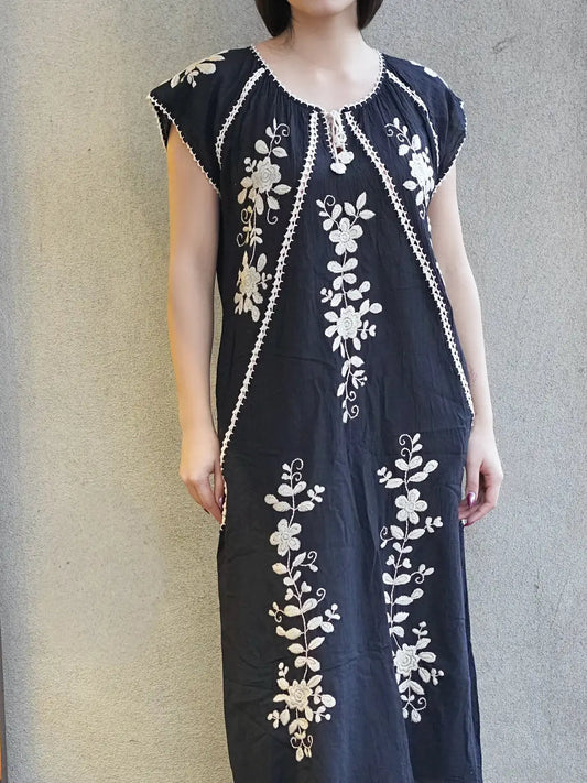 CLEMENTINE EMBROIDERED DRESS