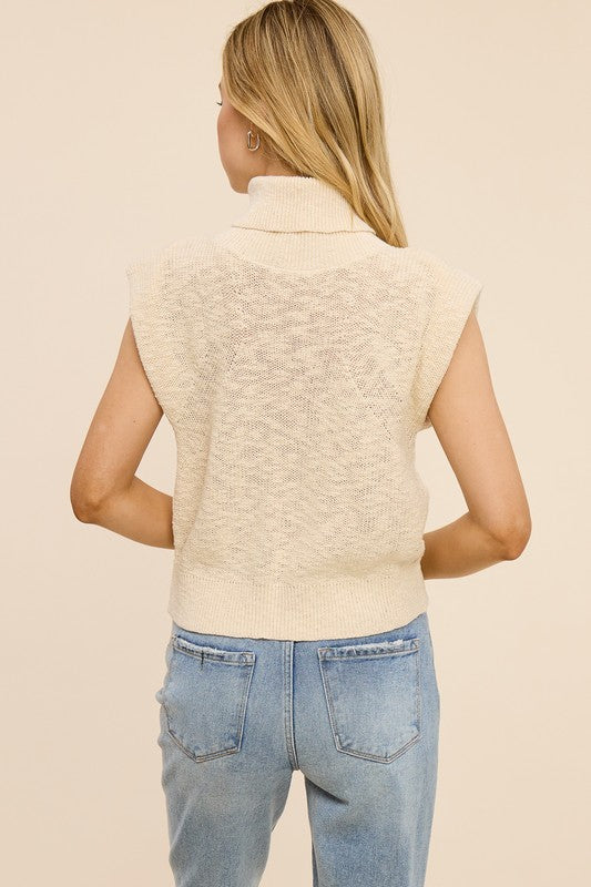 STACEY SLEEVELESS SWEATER TOP