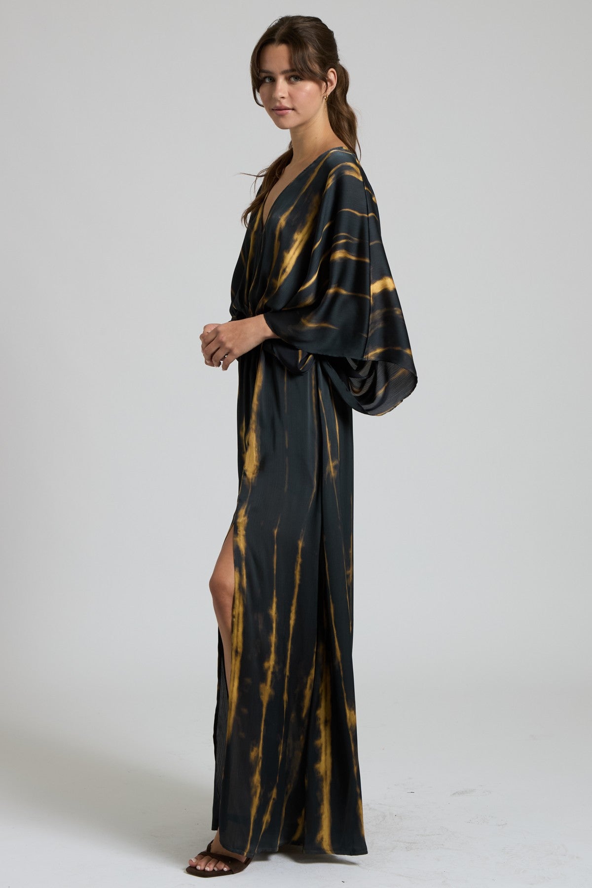 SHELBY KIMONO SLEEVE DRESS