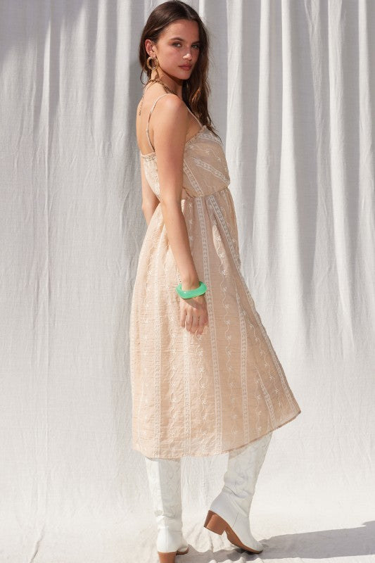 LUCIA EMBROIDERED DRESS