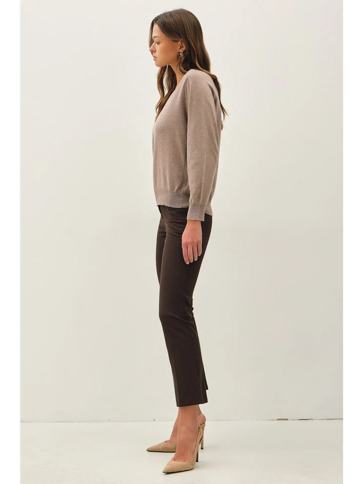 EFFIE V NECK SWEATER