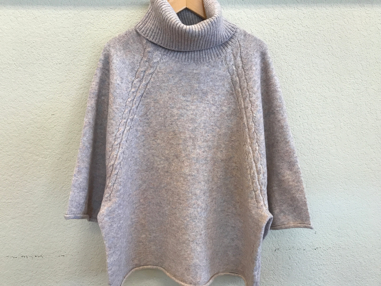 ELLIE TURTLENECK SWEATER