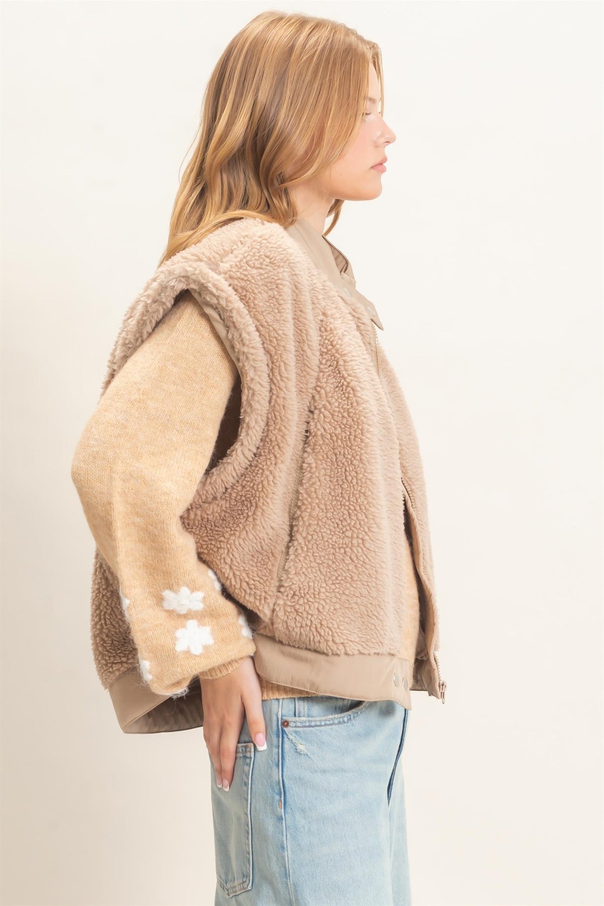 AMARA SHERPA VEST