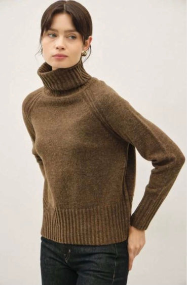 MARIAH TURTLENECK SWEATER