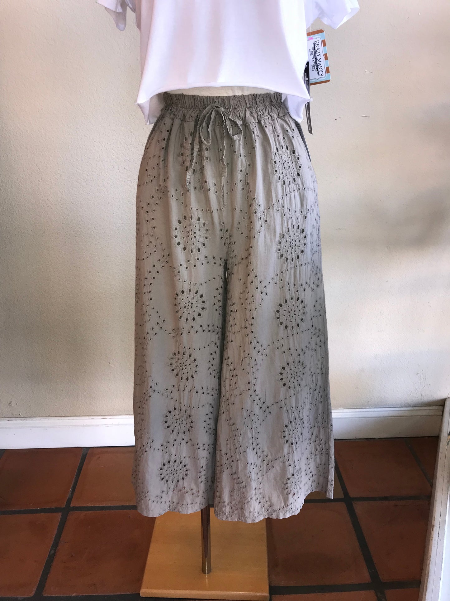MAUREEN EYELET PANTS