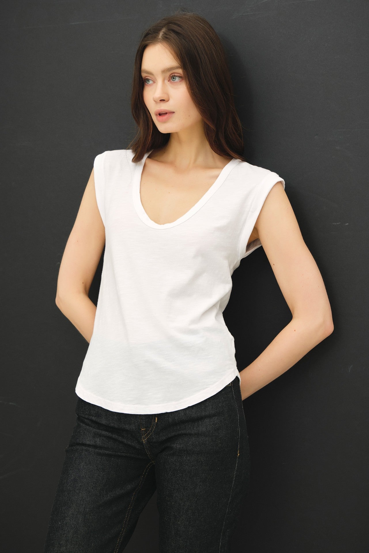 HARMONY CAP SLEEVE TEE