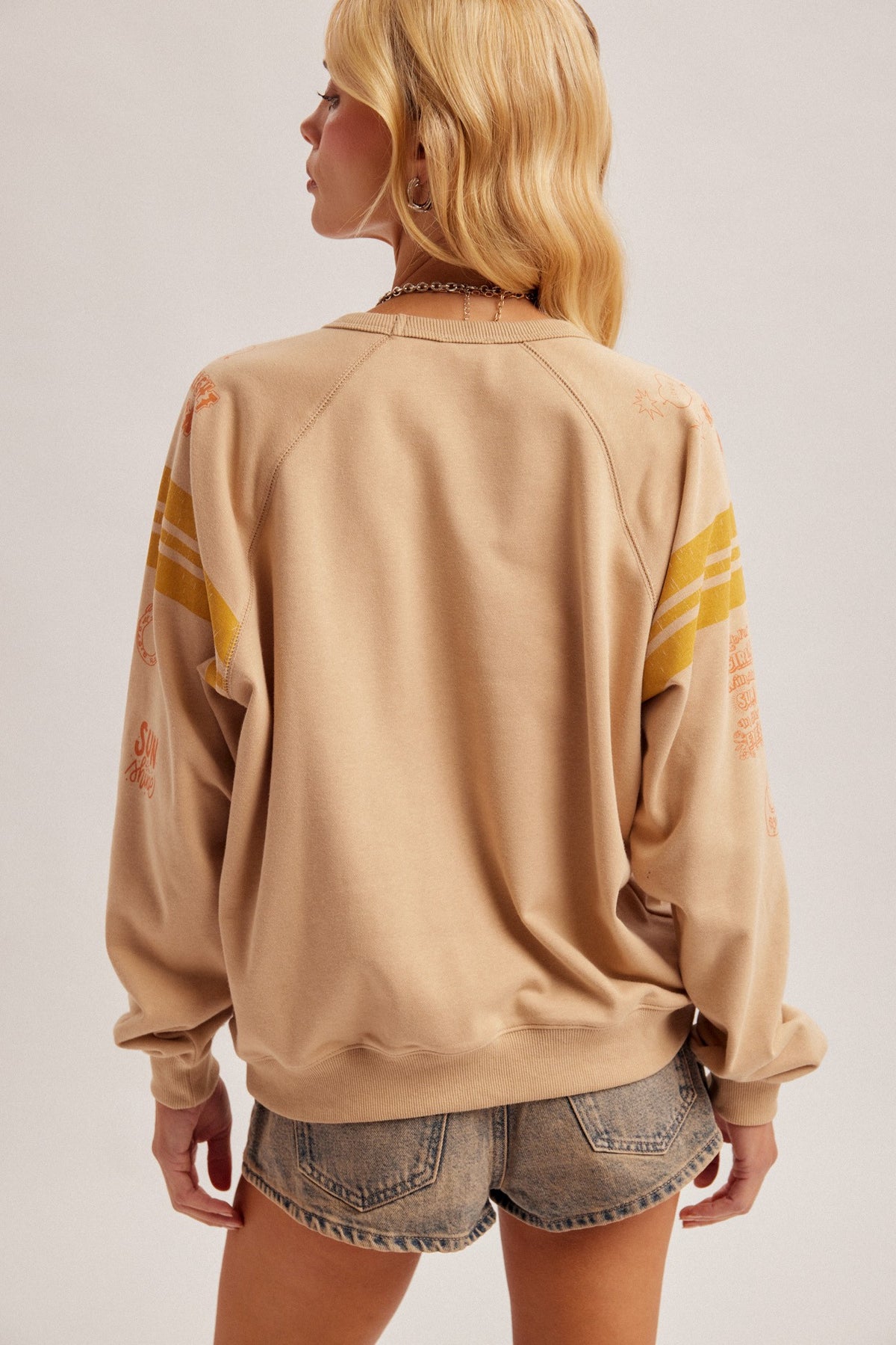 LUCKY CHARM SWEATSHIRT