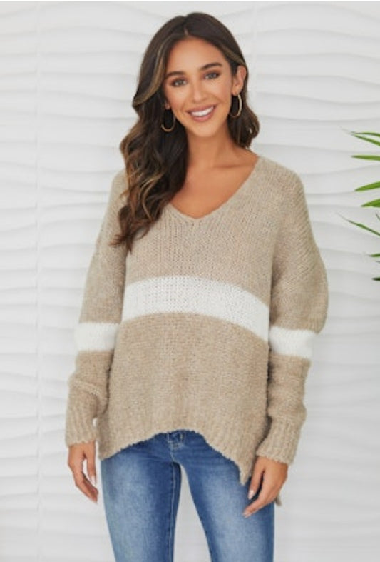 ANGELA OVERSIZED SWEATER